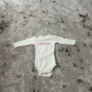 Tenth & Pine Baby Long Sleeve Graphic Onesie Size 6-12 Months